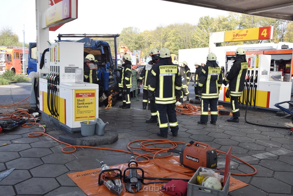 VU PKlemm LKW Tanksaeule A 59 Rich Koenigswinter TRA Schloss Roettgen P076.JPG - Miklos Laubert